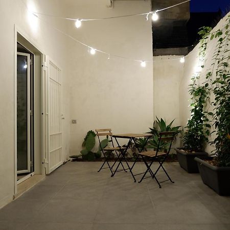 Bari Central Patio Apartment Ngoại thất bức ảnh